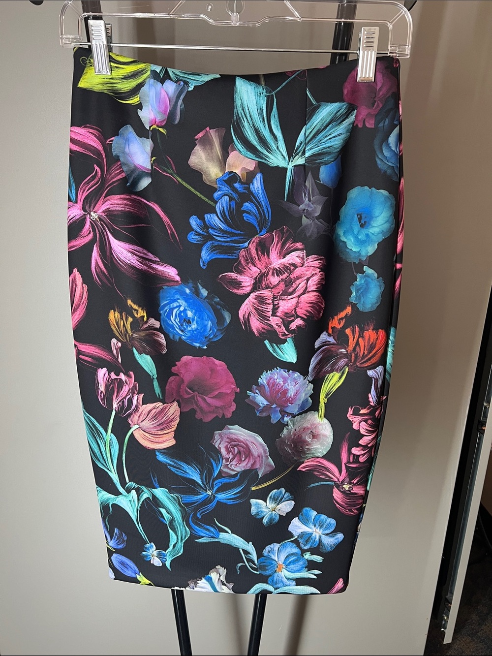 Ted Baker London Black Pencil Skirt with Bright Floral Bouquet